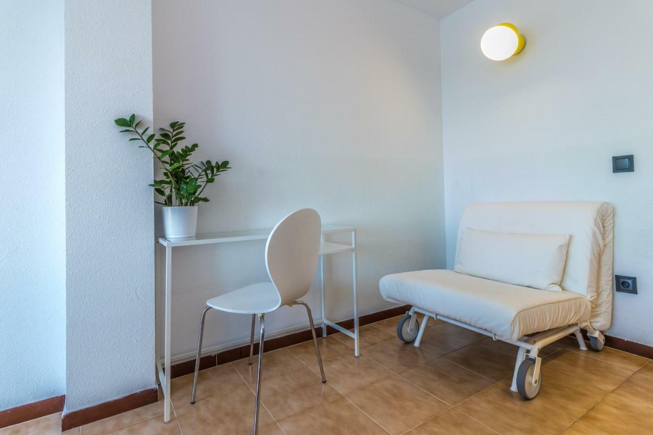 Holidays Penthouse: Panoramic Port Views With Free Wifi & Parking