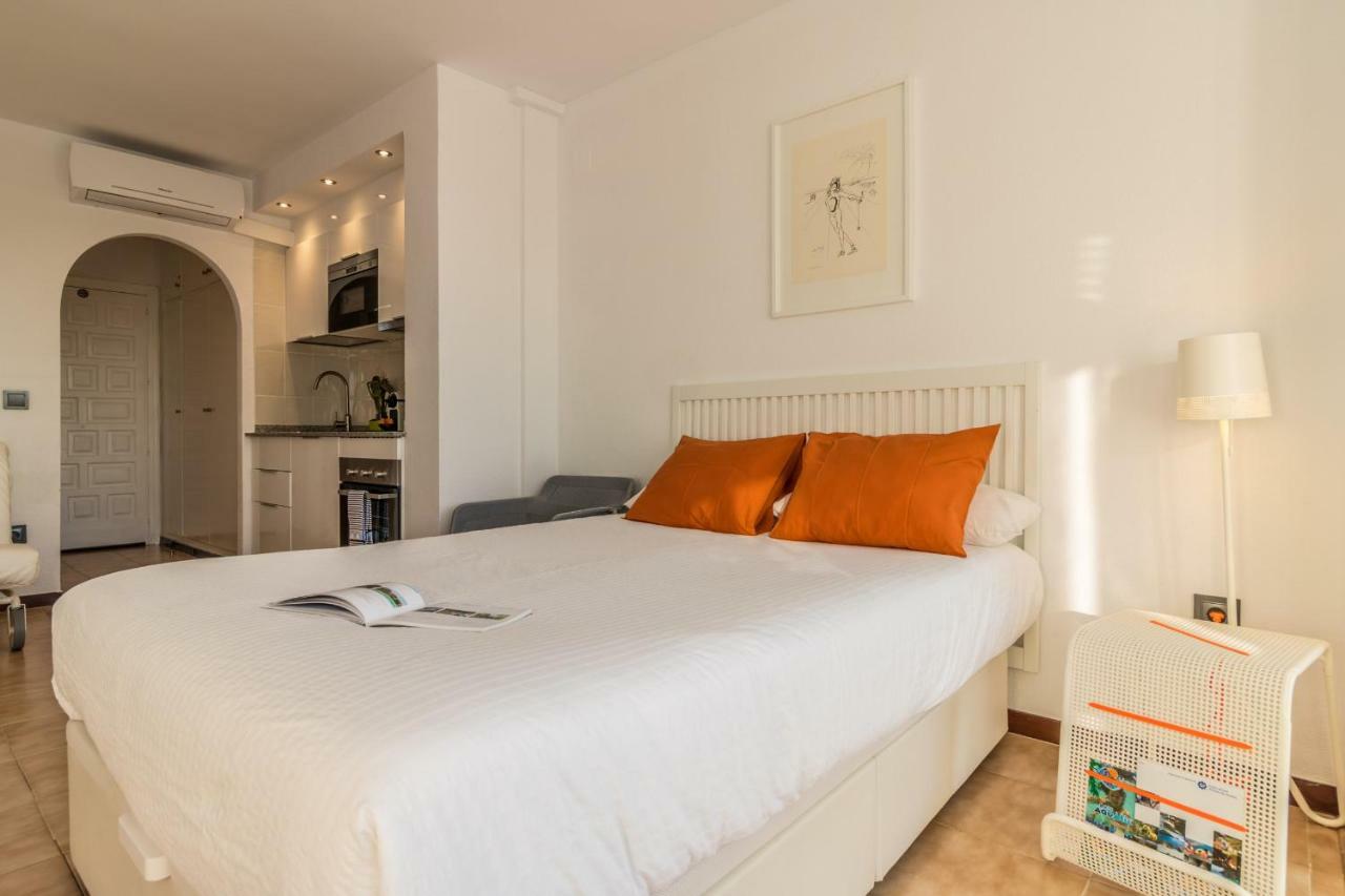 Holidays Penthouse: Panoramic Port Views With Free Wifi & Parking Apartament Roses